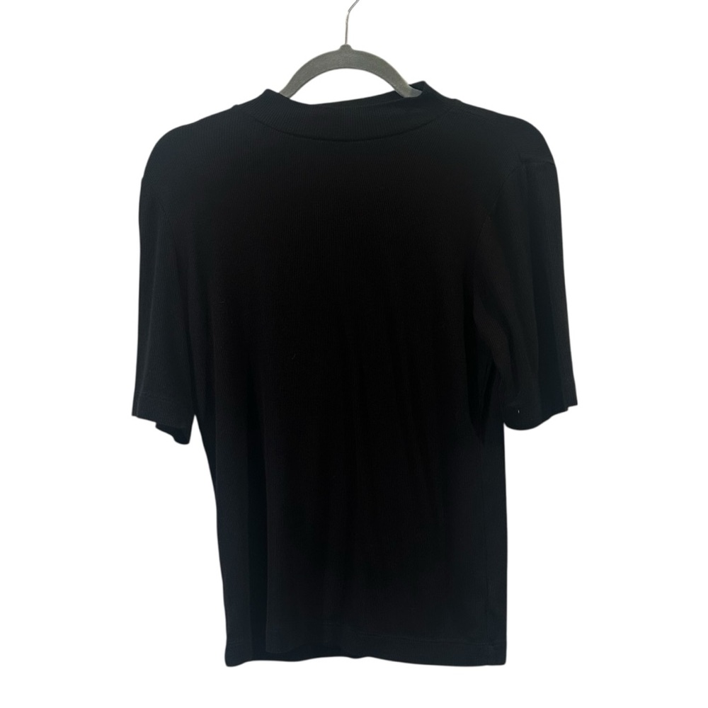 Minimalist Black Mockneck Knit Top Medium